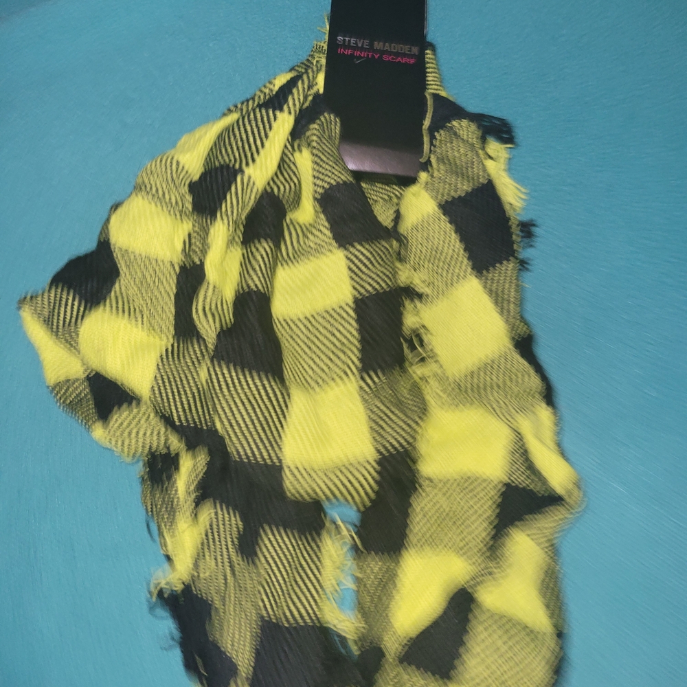 Steve Madden Bold Yellow and Black Plaid Scarf